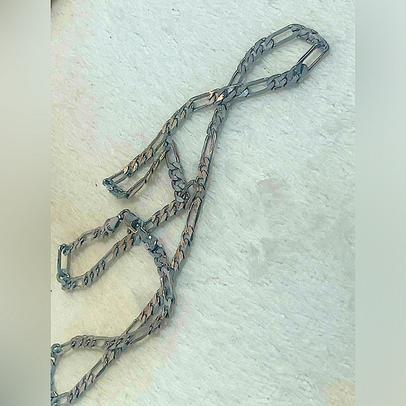 19"sterling silver Figaro chain unisex new unique clasp - Picture 1 of 7